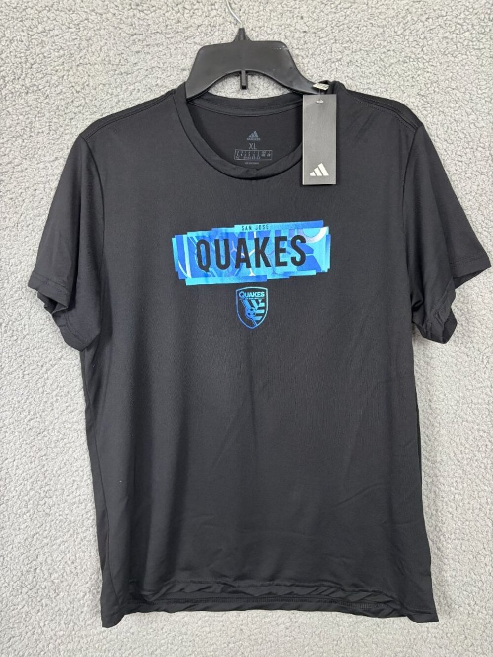 Adidas Women's San Jose Earthquakes  Short Sleeve T-shirt, Black, Size XL NWT's.